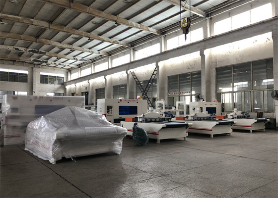 Otomatik Kesici ile PVC PET PETG Sıcak Eriyik Tutkal Yapıştırma Makinesi Akrilik HPL
